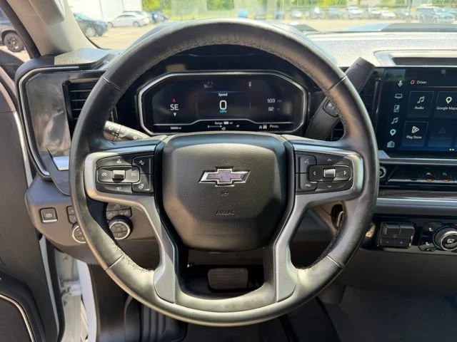 Used 2025 Summit White Chevrolet LT Trail Boss image 17