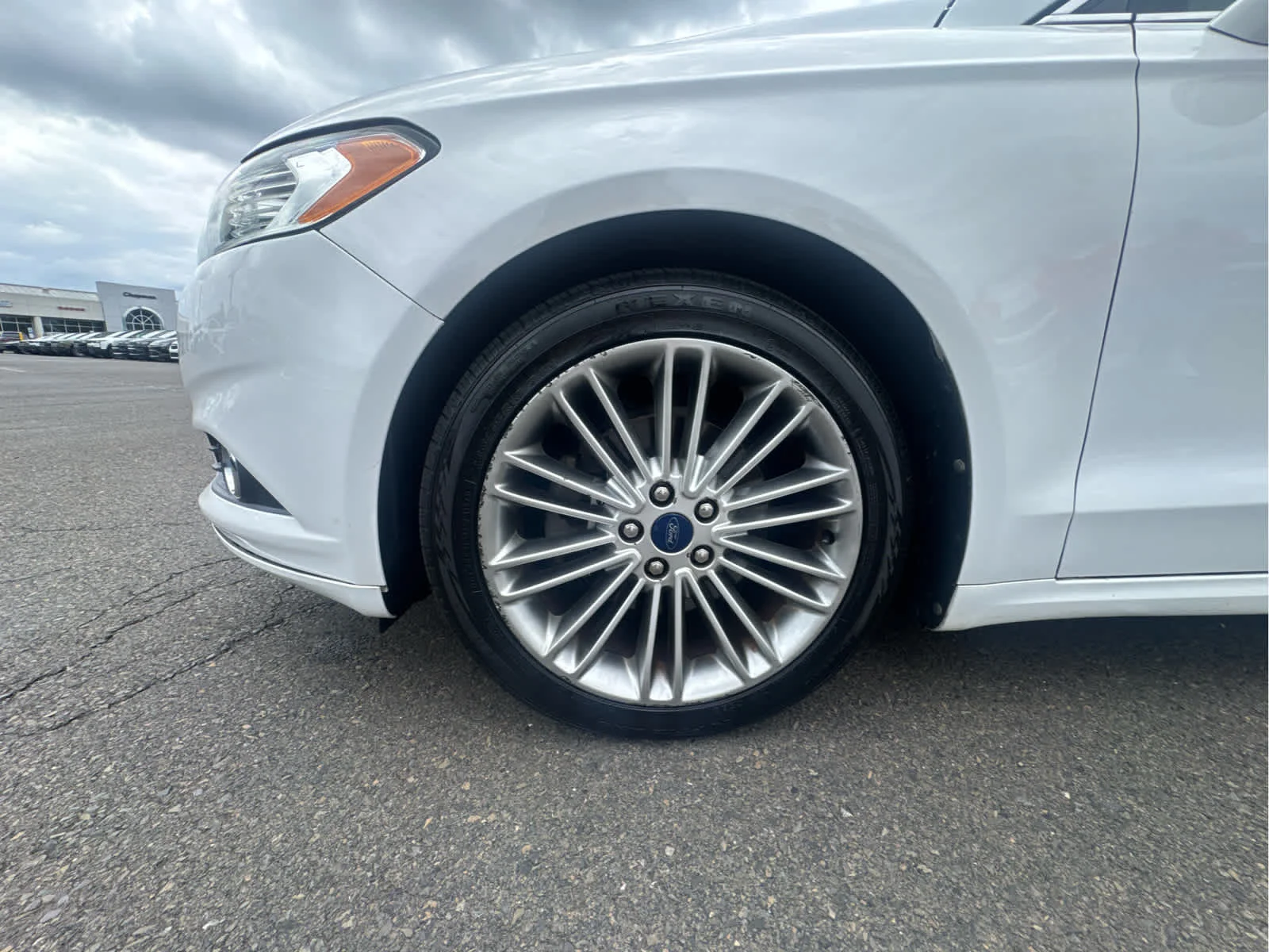 Used 2014 Oxford White Ford SE image 29