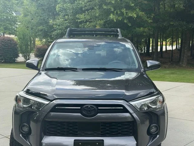 Used 2020 Gray Toyota SR5 image 3