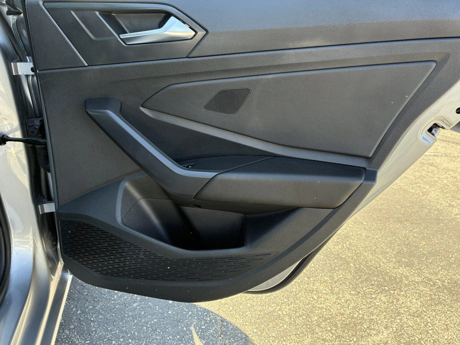 Used 2025  Volkswagen S image 12