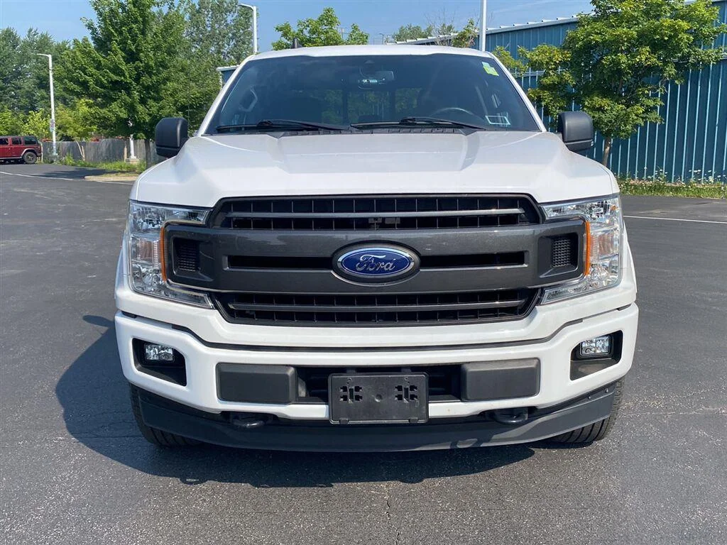 Used 2019 Oxford White Ford XLT image 7