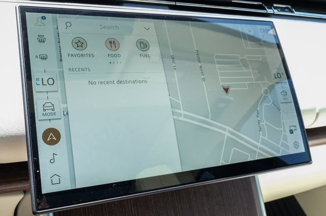 New 2026  Land Rover SE image 27