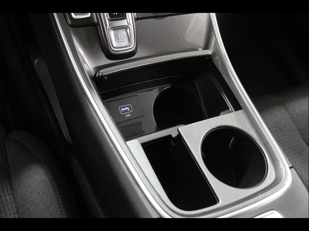 2023 Hyundai Santa Fe SE - Photo 15