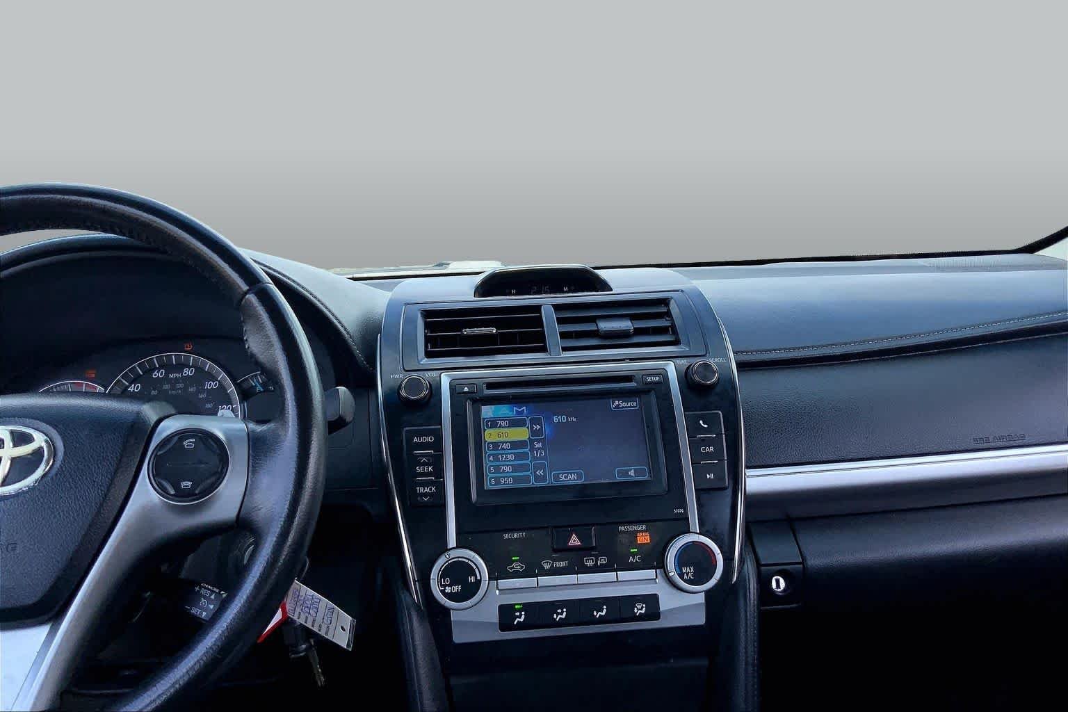 Used 2013 Magnetic Gray Metallic Toyota SE image 6