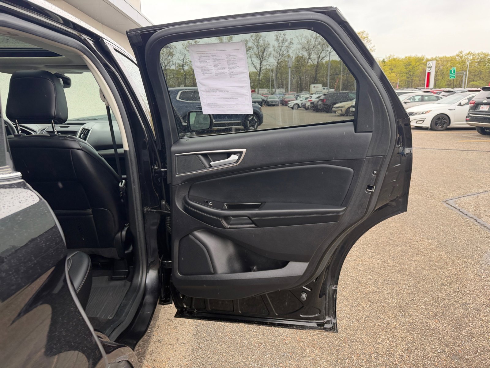 Used 2020 Black Ford SEL image 36