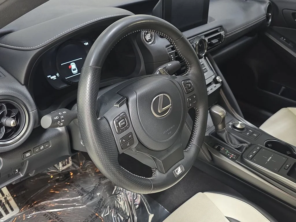 Used 2025 Ultra White Lexus 350 F SPORT image 14