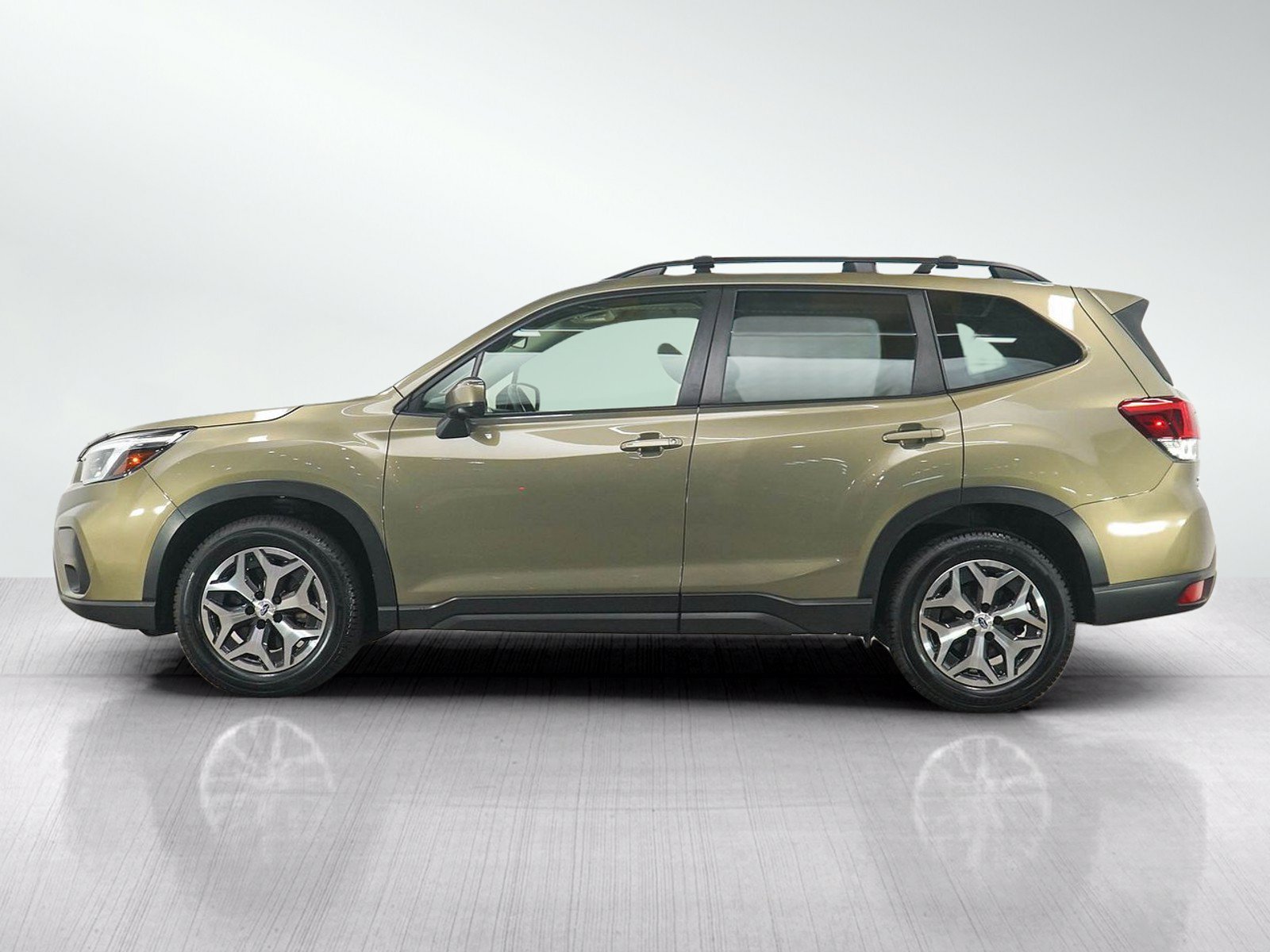 Used 2021 Subaru Forester Premium with VIN JF2SKAFC7MH578955 for sale in South Saint Paul, Minnesota