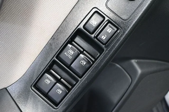 Used 2016 Gray Subaru 2.5i Premium image 19