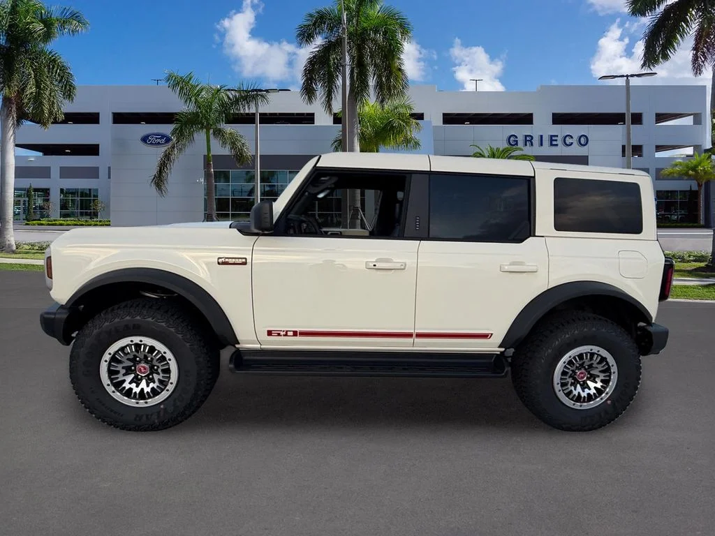 New 2026 White Ford Outer Banks image 4