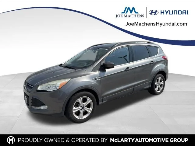 Used 2014 Gray Ford SE image 2
