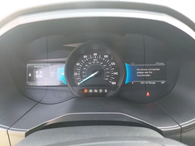 Used 2022 Black Ford SEL image 19