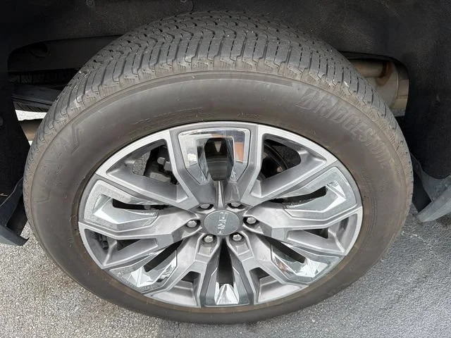 Used 2025 Titanium Rush Metallic GMC Denali image 17