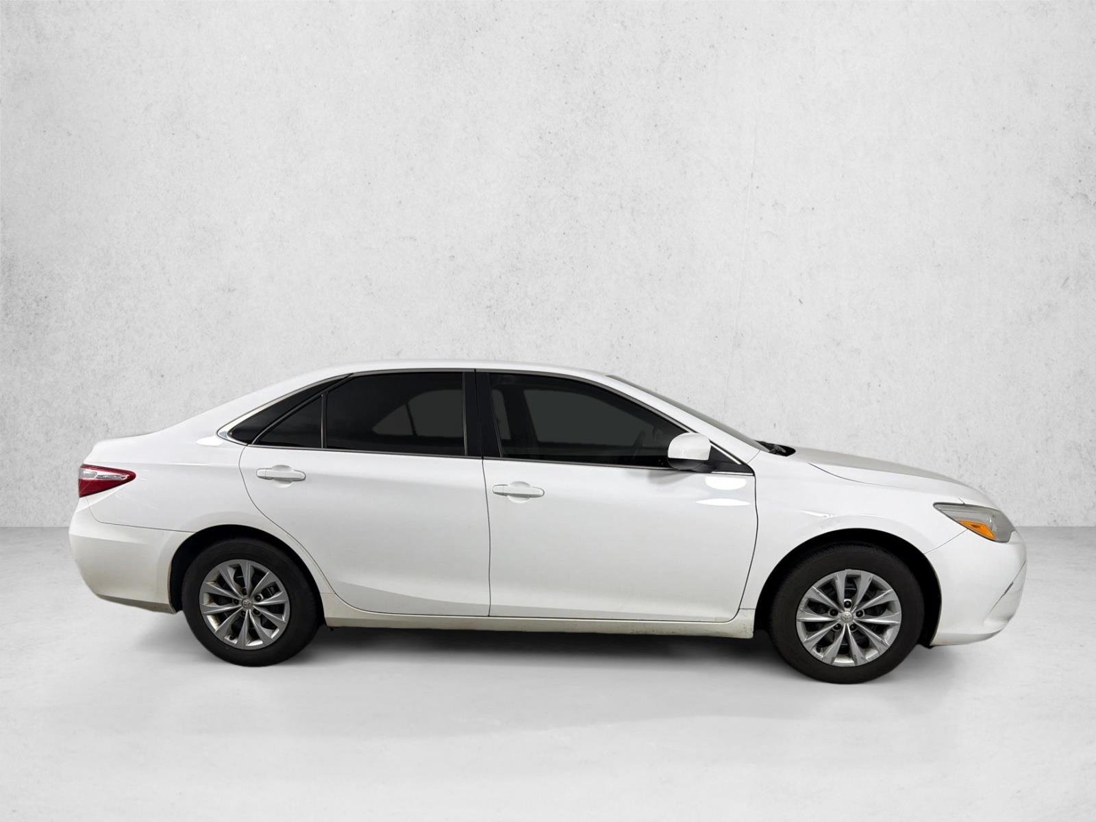 Used 2017 Super White [White] Toyota LE image 2