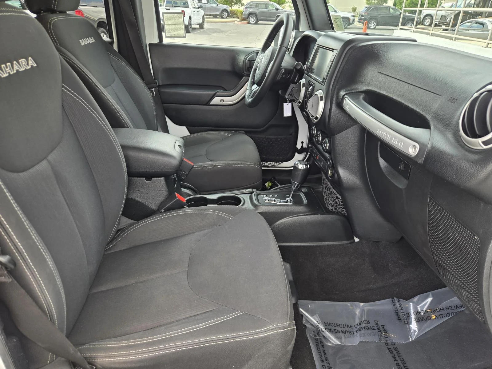 Used 2018 Bright White Clearcoat Jeep Sahara 4x4 image 26