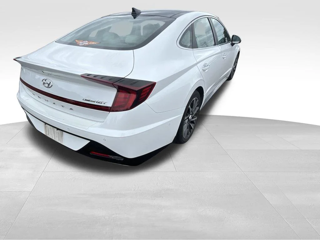 Used 2022 Gray Hyundai Limited image 15