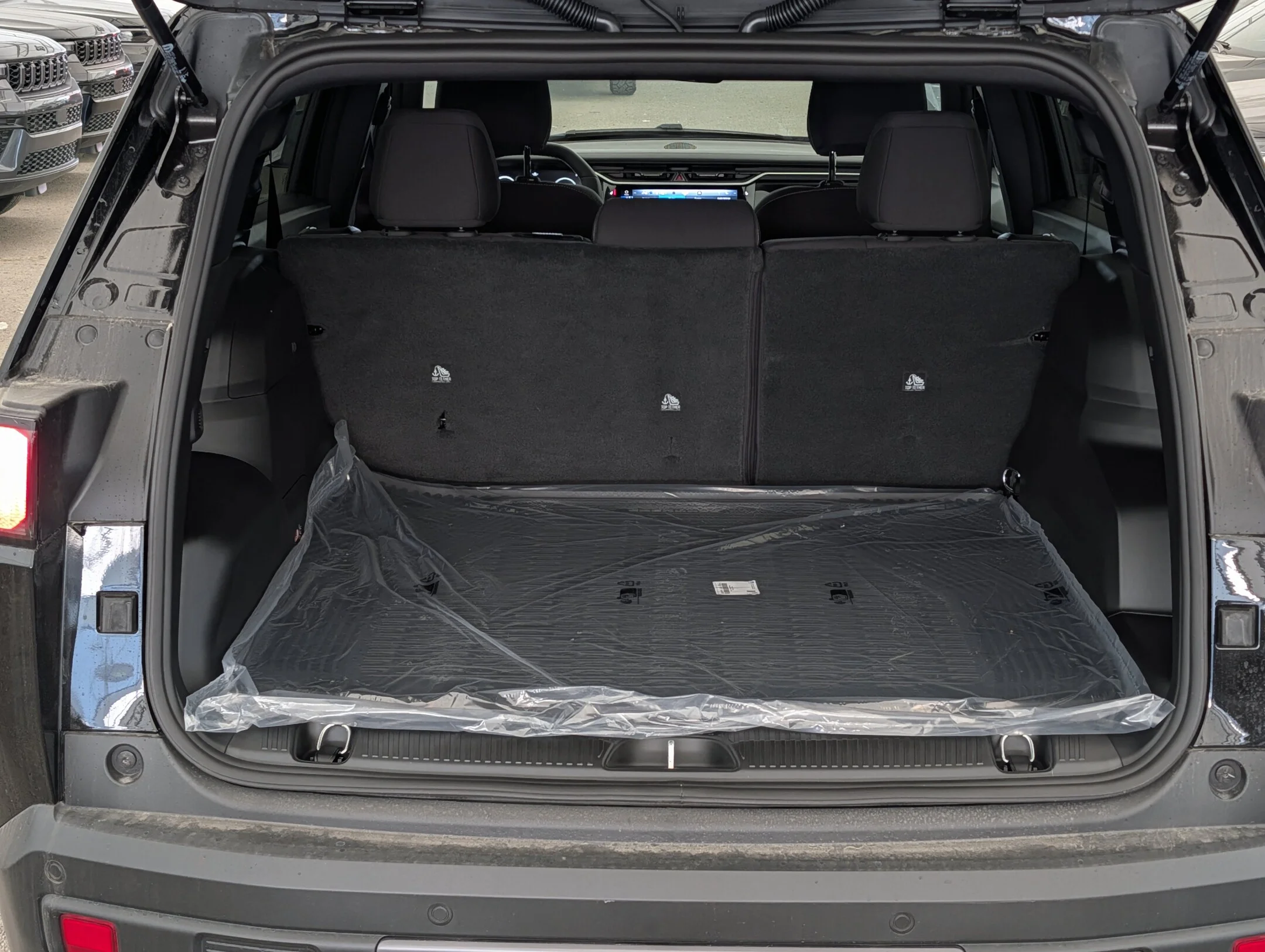 New 2026 Black Jeep Laredo - - Hybrid - Mopar Interior Protection Pkg - Adaptive Cruise - 12.3 Display & More! image 28