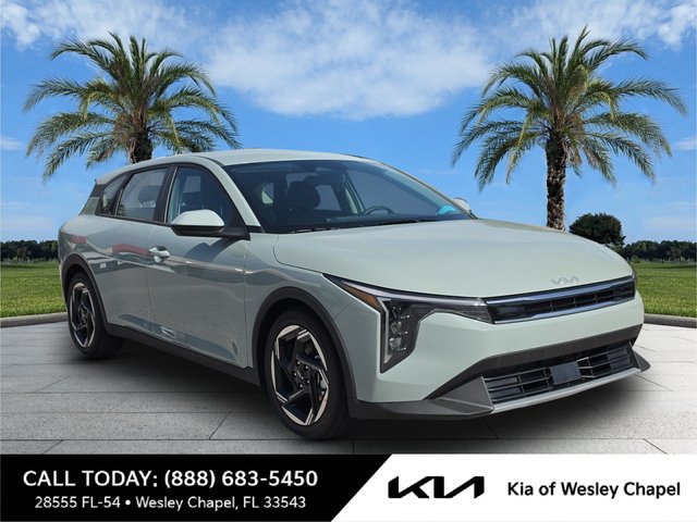 2026 Kia K4 Hatchback EX