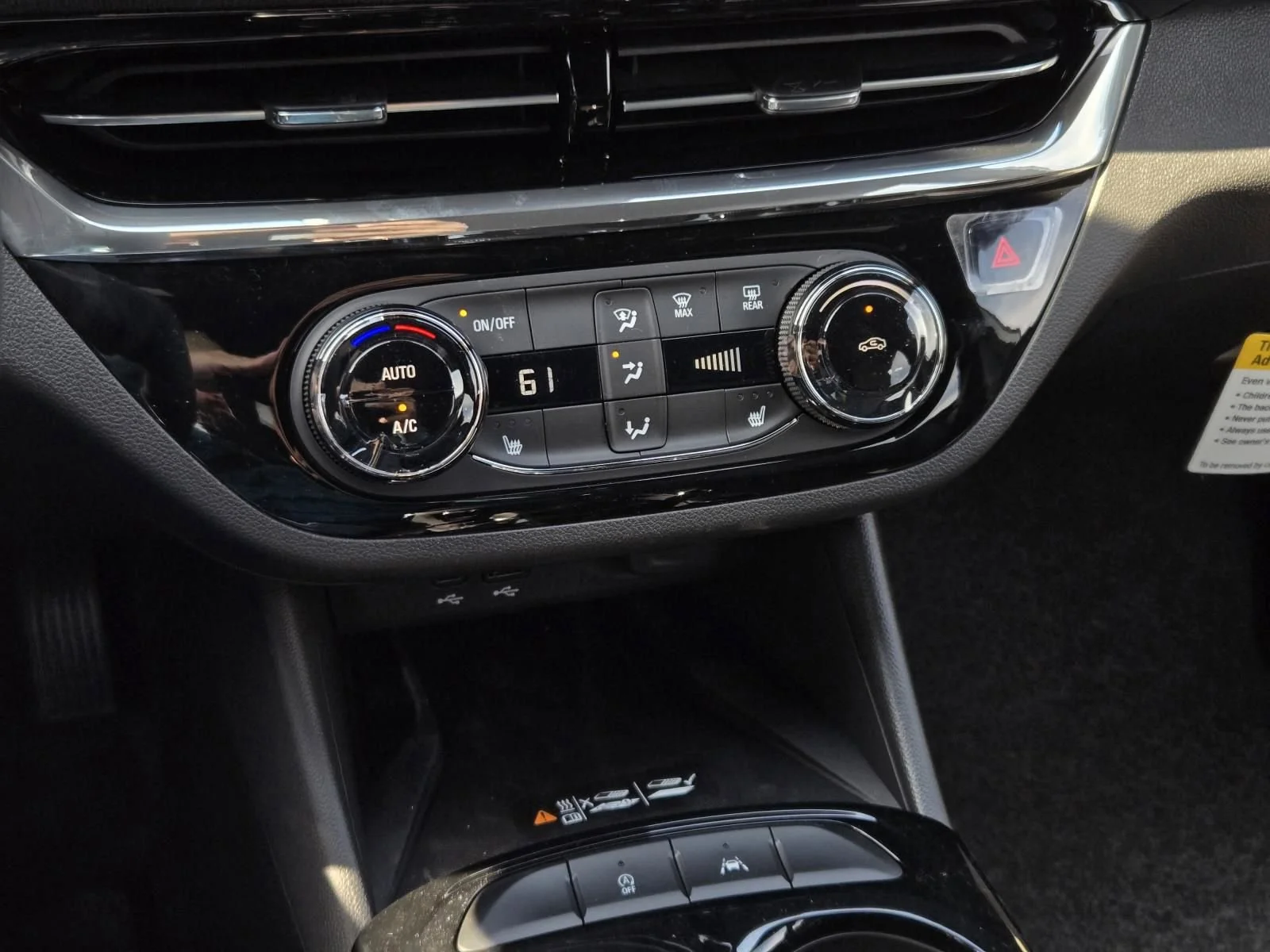 2026 Buick Envista Sport Touring - Photo 11