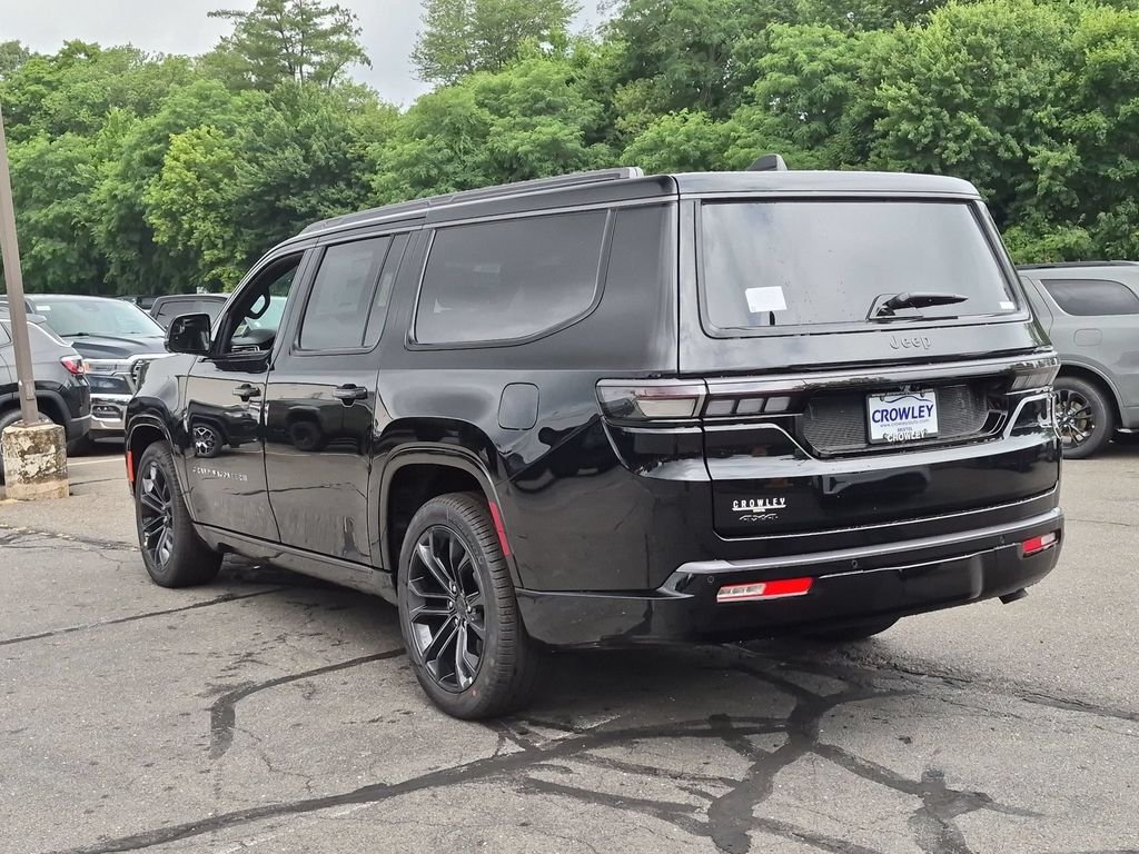 New 2026 High Gloss Black Jeep Summit Reserve image 5