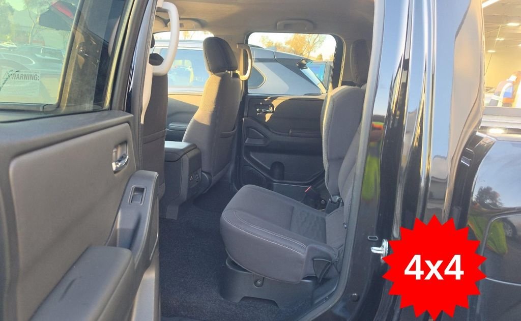 Used 2022 Black Nissan SV image 8