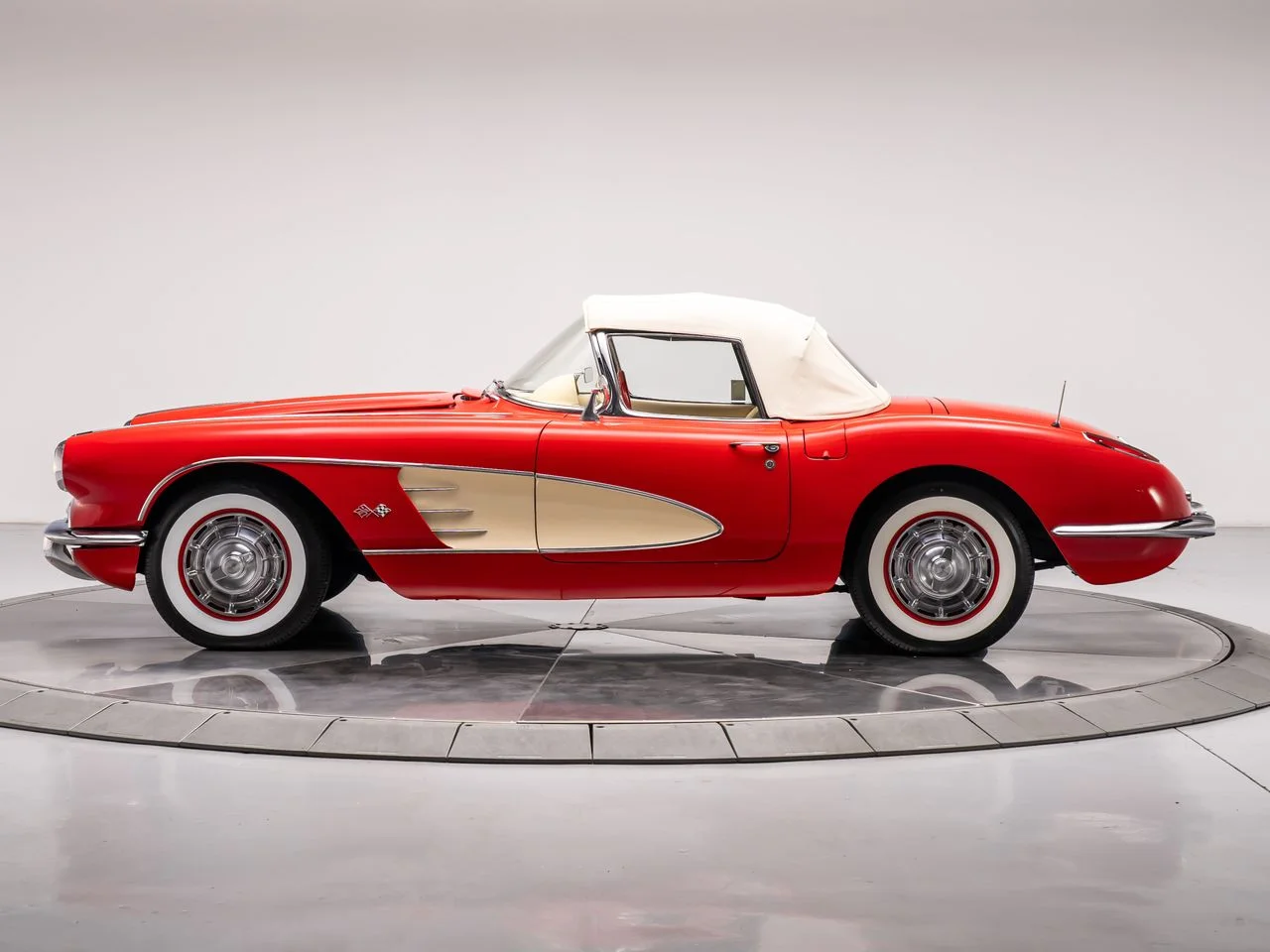 Used 1960 Red Chevrolet  image 10