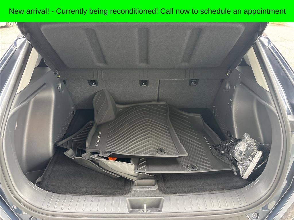 Used 2025 Denim Blue Hyundai SEL image 3