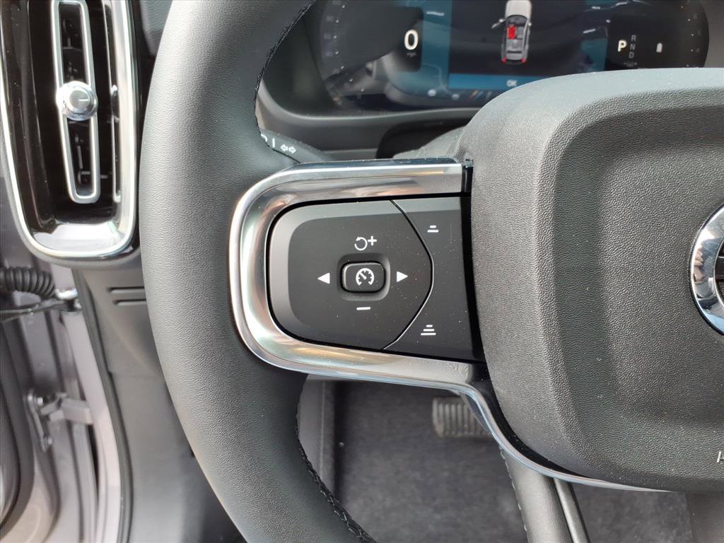 New 2026 Aurora Silver Volvo Core image 16