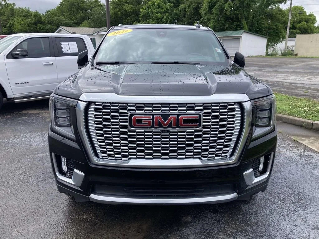 Used 2021 ONYX BLACK GMC Denali image 8