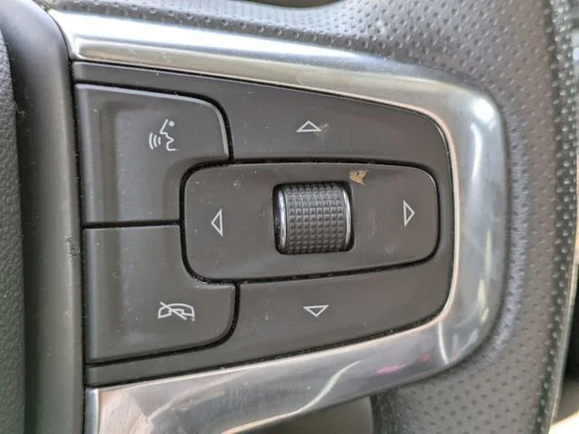 Used 2022 Blue Glow Metallic Chevrolet 2LT image 25