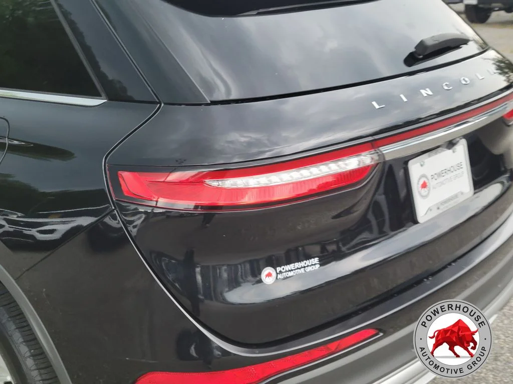 Used 2020 Black Lincoln Standard image 12