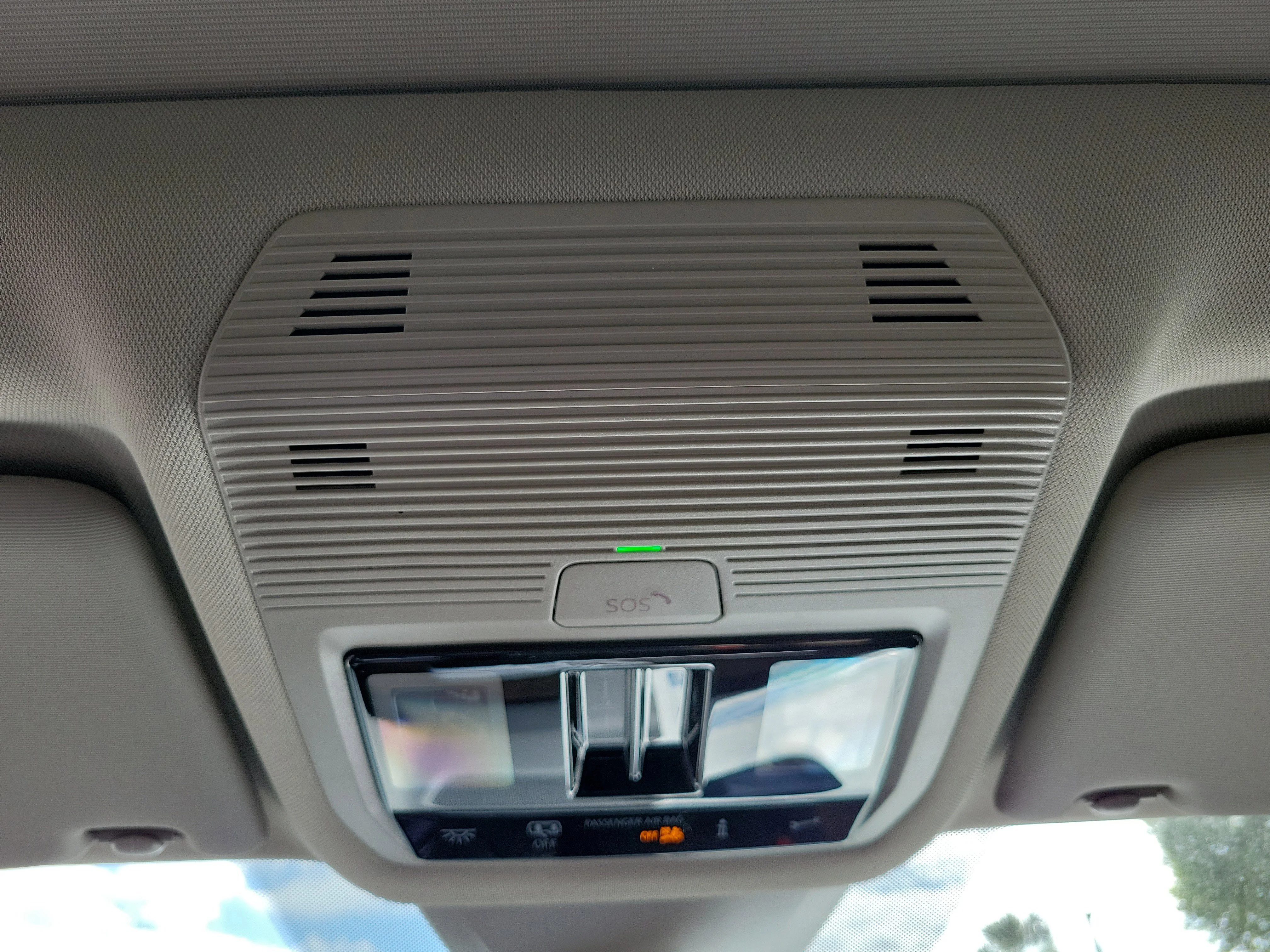 New 2026 Black Volkswagen SE w/Technology image 31