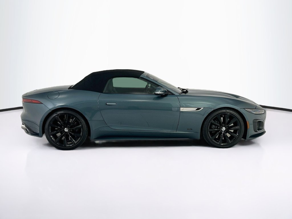 Used 2024 Green Metallic Jaguar P575 R75 image 12