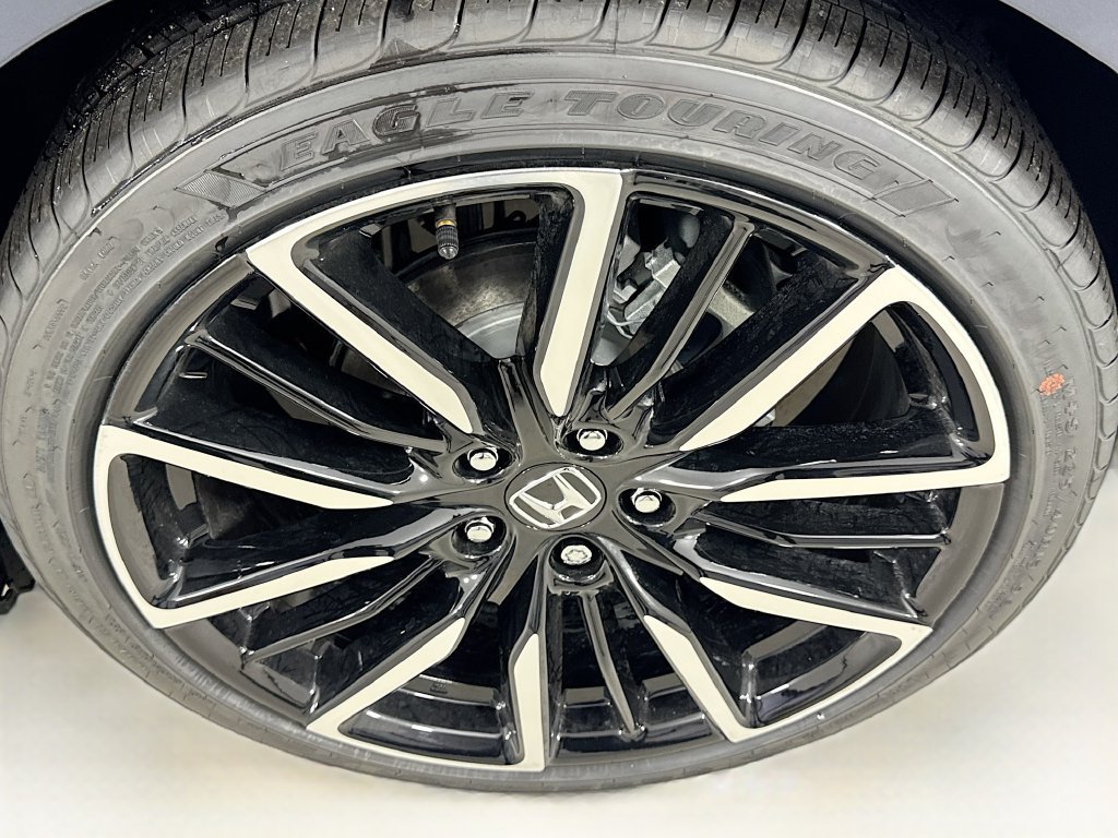 New 2026 Canyon River Blue Metallic Honda Touring image 13