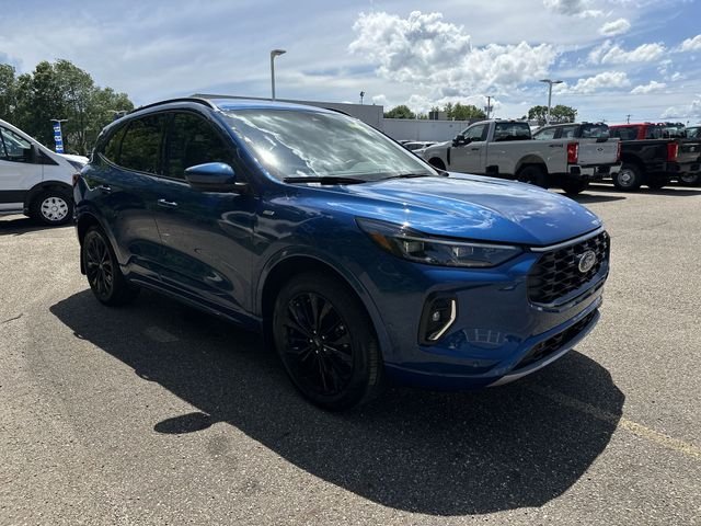 Used 2023 Blue Ford ST-Line Elite image 11