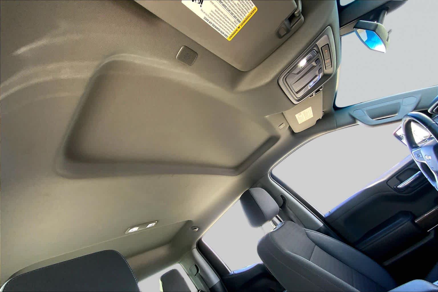 Used 2022 Northsky Blue Metallic Chevrolet LT image 21