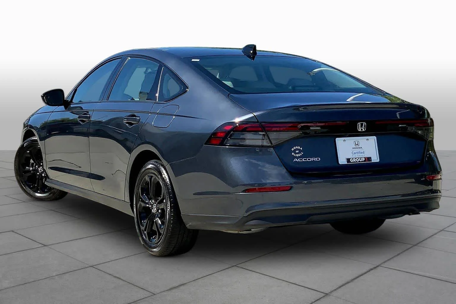 Certified Used 2025 Meteorite Gray Metallic Honda 1.5T SE image 12