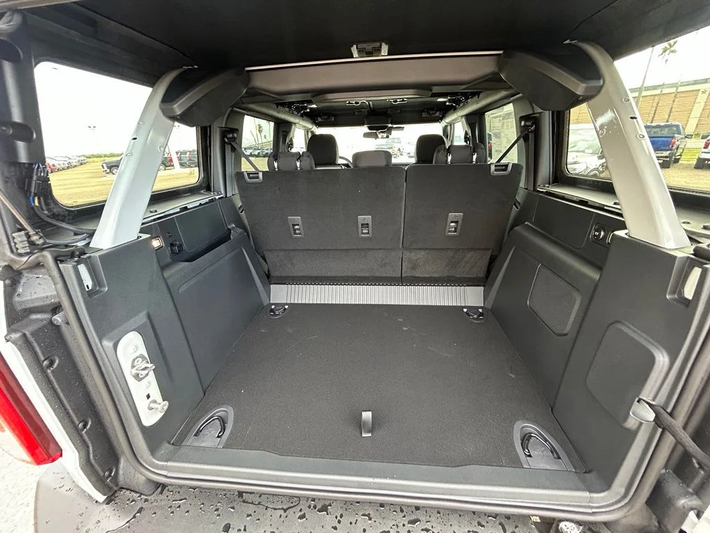 New 2026 Avalanche Gray Ford Big Bend® image 23
