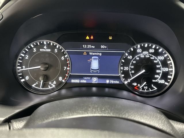 Used 2023 Silver Nissan SL image 14