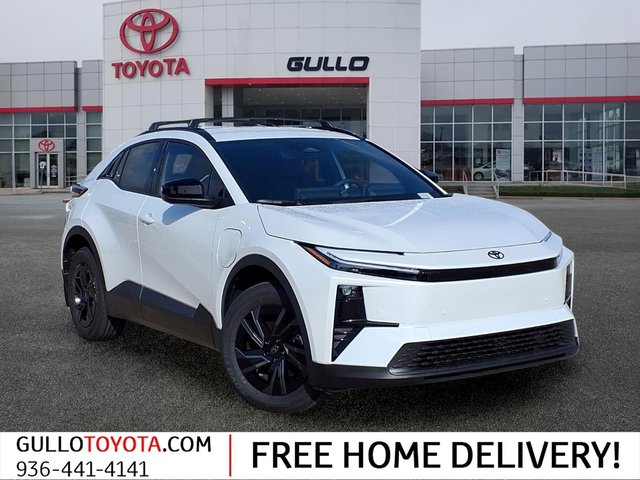 New 2026 Toyota C-HR SE All-Wheel Drive SE AWD