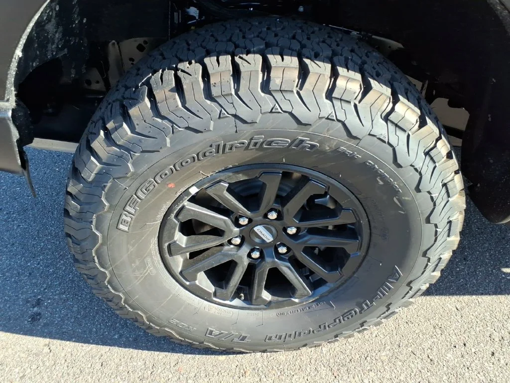 New 2026 Shelter Green Ford Raptor® image 9