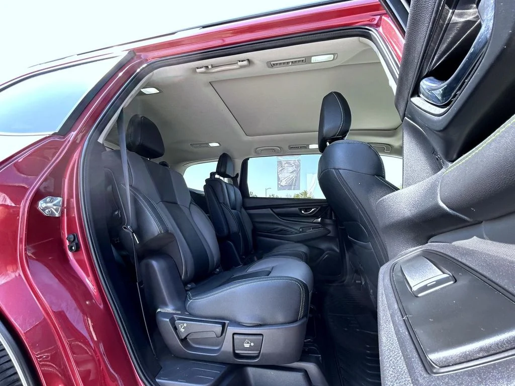Used 2023 Red Subaru Onyx Edition image 19