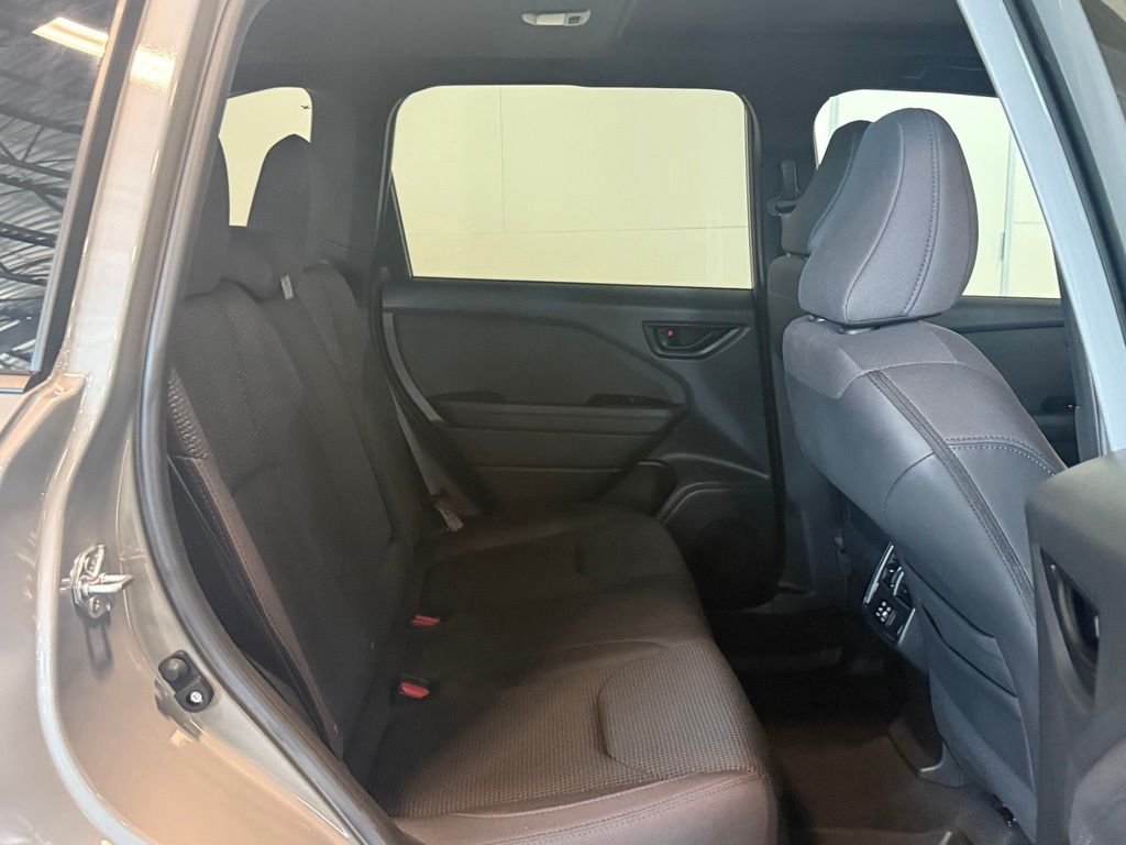 Used 2025 Beige Subaru Premium image 7