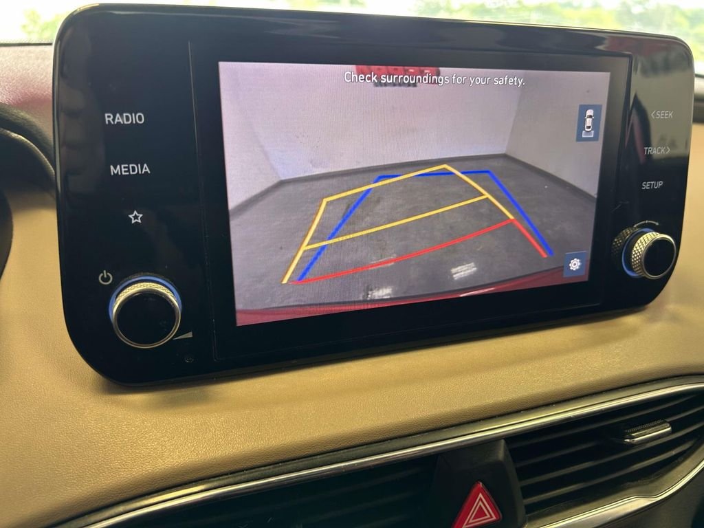 Used 2023 Red Hyundai SE image 23