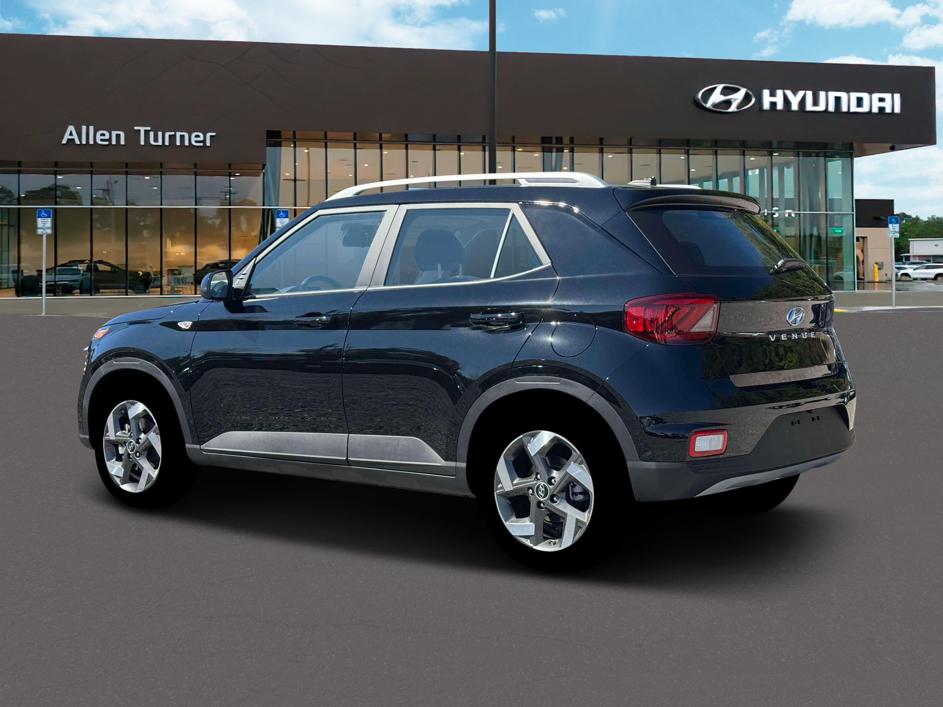 New 2026 Onyx Black Hyundai SEL image 4