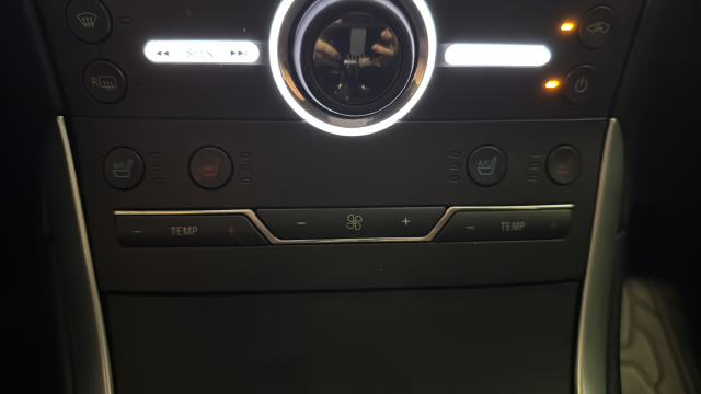 Used 2015 Magnetic Metallic Ford Titanium image 18