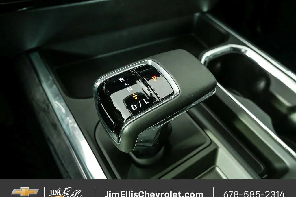 New 2026 Polar White Tricoat Chevrolet LTZ image 28