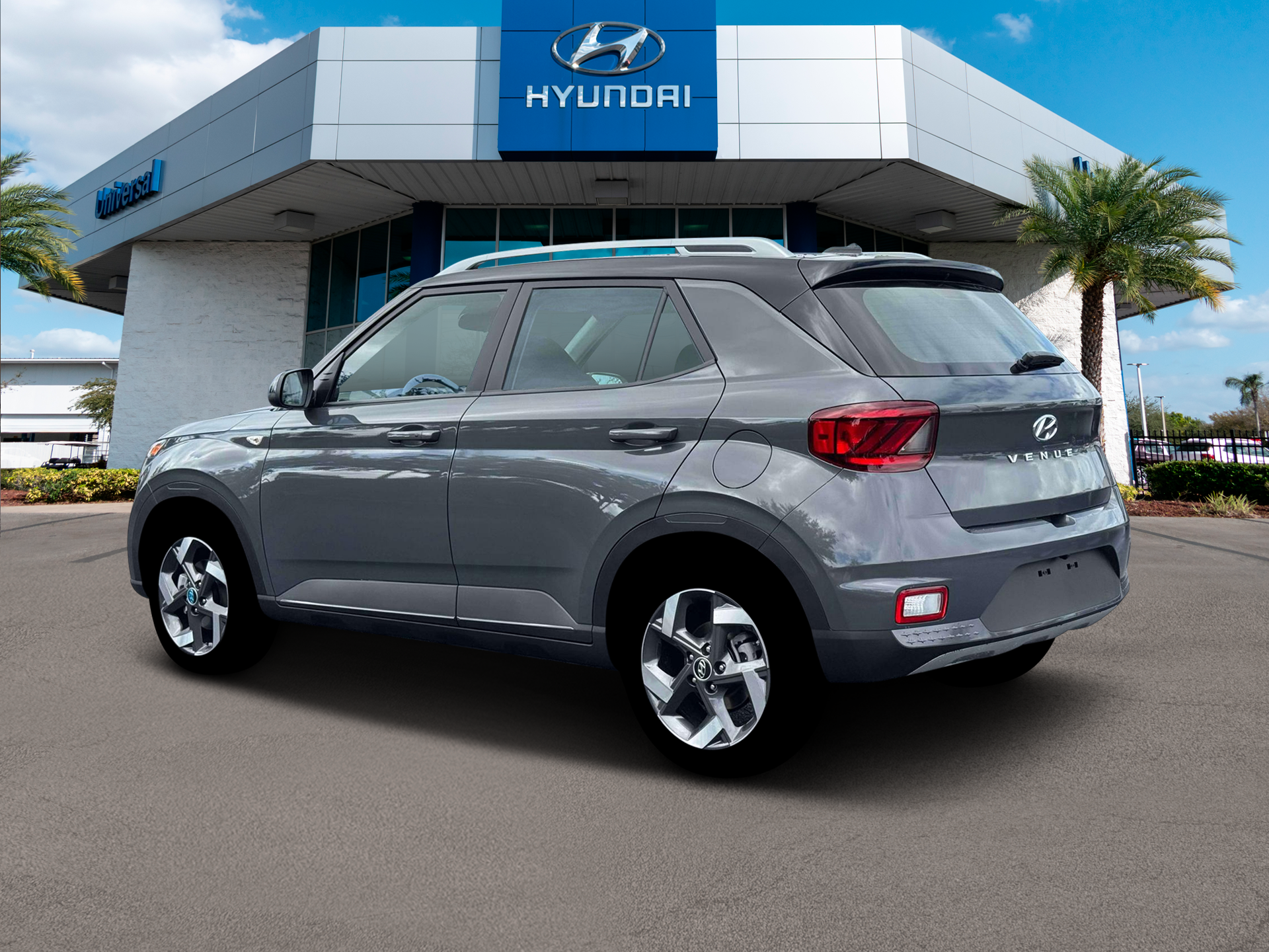 New 2026 Gray Hyundai SEL w/Two-Tone Roof image 4