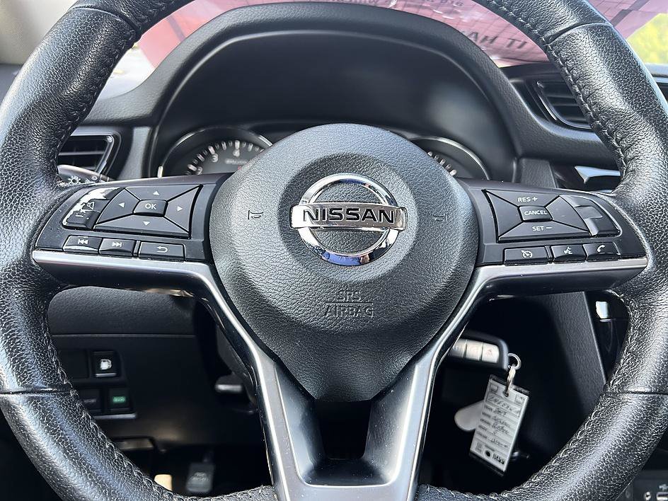 Used 2019 Magnetic Black Pearl Nissan S image 21