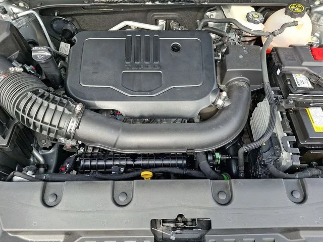 Used 2024 Gray Chevrolet LT image 27