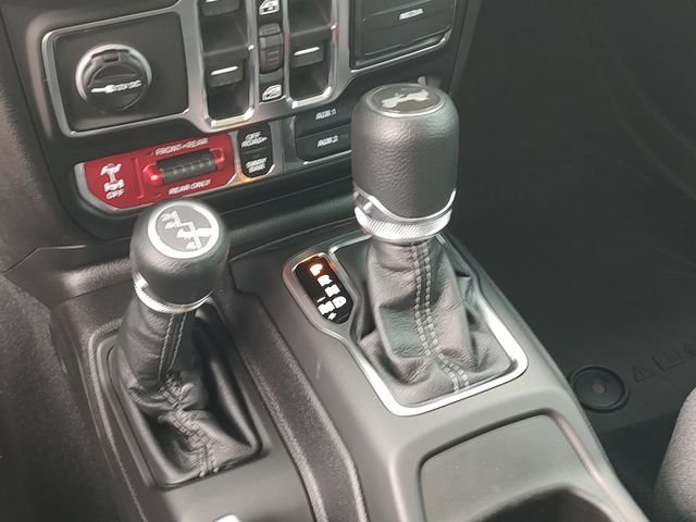 New 2026 Reign Jeep Rubicon image 19